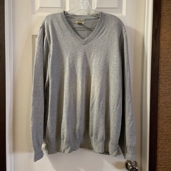 L.L. Bean Other - L.L. Bean Grey V neck Pullover Sweater XL-Reg